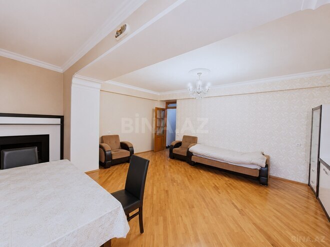 Satılır 2 otaqlı köhnə tikili 60 m², Elmlər Akademiyası m., photo 3 from 12