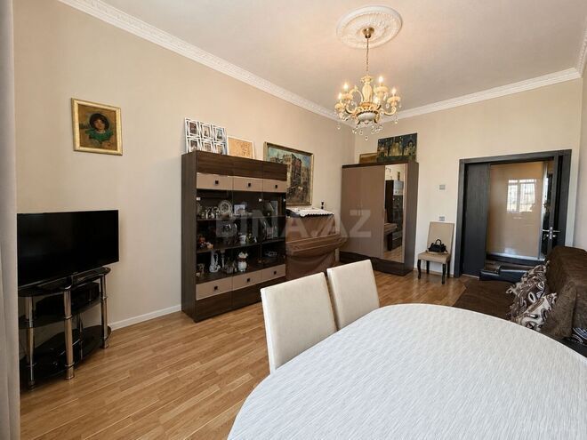 Satılır 3 otaqlı köhnə tikili 88 m², Elmlər Akademiyası m., photo 15 from 22