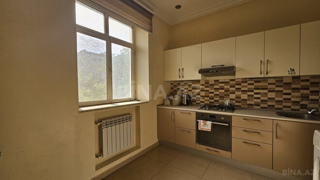 Продаётся 2-комн. вторичка 56 м², м. Низами, photo 7 from 12