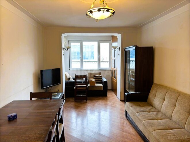 İcarəyə verilir 2 otaqlı köhnə tikili 60 m², İnşaatçılar m., photo 11 from 16