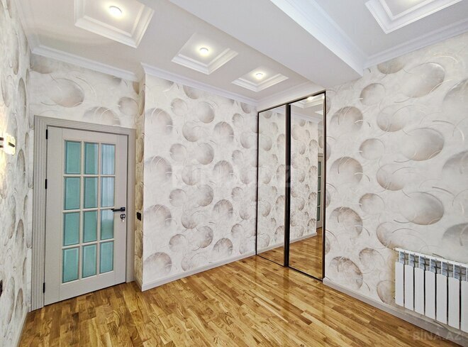 Продаётся 3-комн. новостройка 91.6 м², м. Кара Караев, photo 10 from 14
