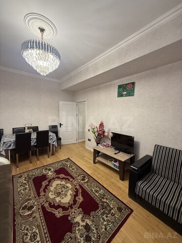 Сдаётся 2-комн. новостройка 65 м², photo 1 from 8