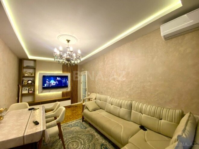 Satılır 2 otaqlı köhnə tikili 66 m², Nəsimi m., photo 3 from 10
