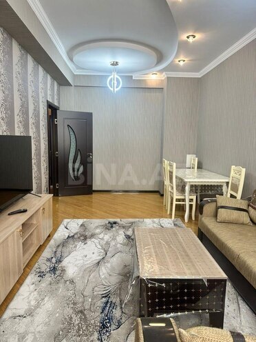 Сдаётся 2-комн. новостройка 70 м², м. Нефтчиляр, photo 3 from 12