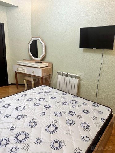 Сдаётся 2-комн. новостройка 70 м², м. Нефтчиляр, photo 6 from 12