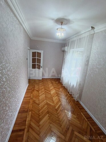 Satılır 2 otaqlı köhnə tikili 55 m², Xalqlar Dostluğu m., photo 6 from 15