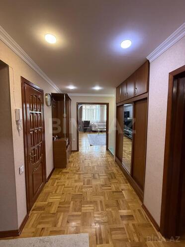 Satılır 2 otaqlı köhnə tikili 90 m², Nəsimi r., photo 6 from 12