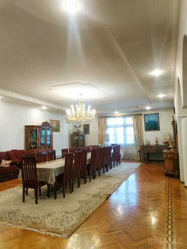 Satılır 10 otaqlı həyət evi/bağ evi 1 000 m², Badamdar q., photo 11 from 20