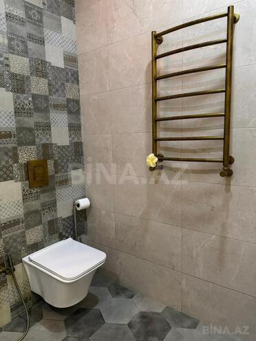 Продаётся 4-комн. вторичка 150 м², м. Иншаатчылар, photo 16 from 19