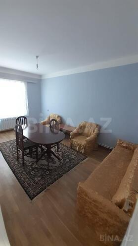 Сдаётся 3-комн. вторичка 70 м², Ясамальский р., photo 1 from 10