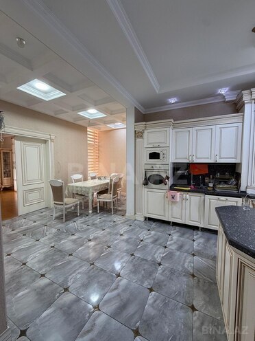 Satılır 7 otaqlı həyət evi/bağ evi 800 m², Xalqlar Dostluğu m., photo 17 from 28