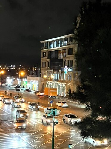 Satılır 3 otaqlı köhnə tikili 75 m², İnşaatçılar m., photo 3 from 22