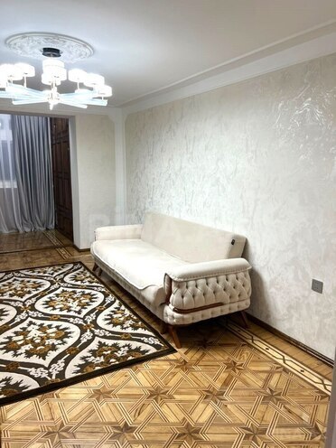 Satılır 3 otaqlı köhnə tikili 75 m², İnşaatçılar m., photo 5 from 22