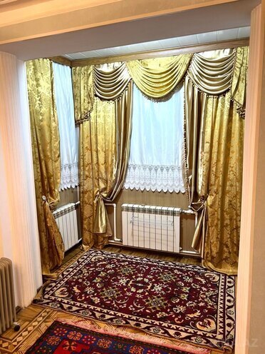 Satılır 3 otaqlı köhnə tikili 75 m², İnşaatçılar m., photo 12 from 22