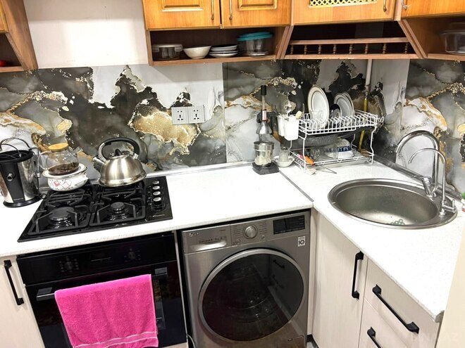 Satılır 3 otaqlı köhnə tikili 75 m², İnşaatçılar m., photo 16 from 22