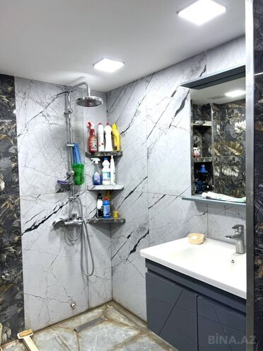 Satılır 3 otaqlı köhnə tikili 75 m², İnşaatçılar m., photo 20 from 22