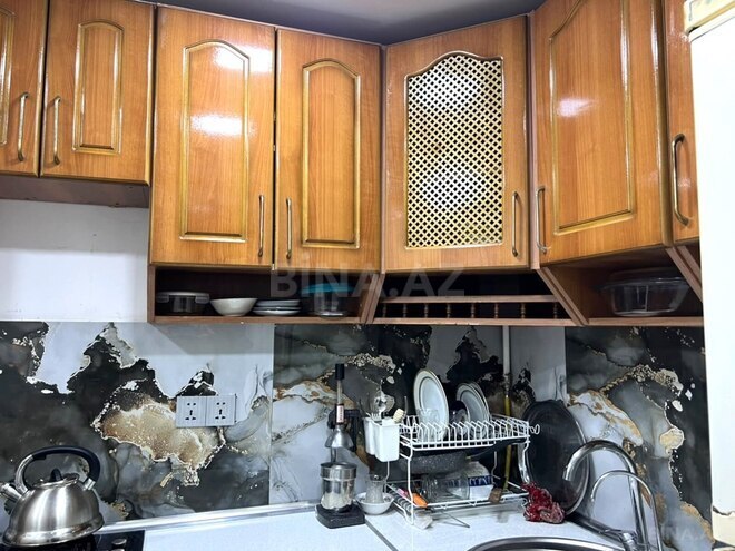 Satılır 3 otaqlı köhnə tikili 75 m², İnşaatçılar m., photo 17 from 22