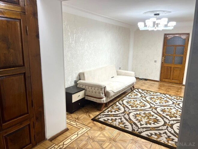 Satılır 3 otaqlı köhnə tikili 75 m², İnşaatçılar m., photo 6 from 22