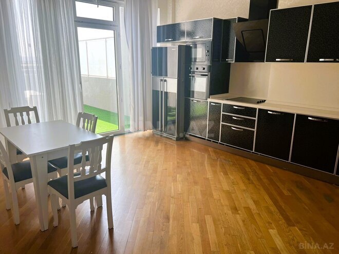 İcarəyə verilir 4 otaqlı yeni tikili 190 m², 28 May m., photo 14 from 24