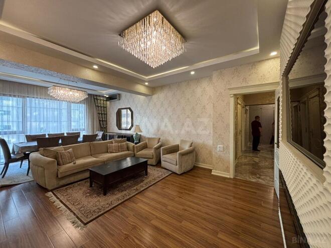 İcarəyə verilir 4 otaqlı yeni tikili 181 m², Şah İsmayıl Xətai m., photo 6 from 32