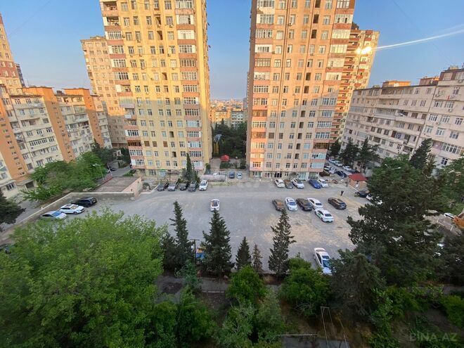Продаётся 2-комн. вторичка 65 м², м. Насими, photo 15 from 16