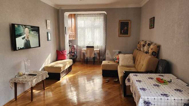 Satılır 1 otaqlı köhnə tikili 50 m², 28 May m., photo 1 from 15