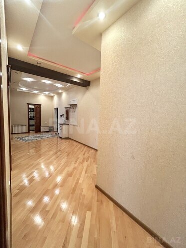 Сдаётся 3-комн. новостройка 130 м², м. Иншаатчылар, photo 9 from 13