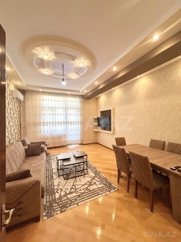 Сдаётся 3-комн. новостройка 130 м², м. Иншаатчылар, photo 4 from 13