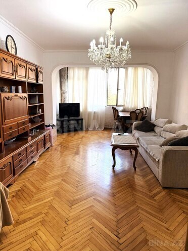 Продаётся 3-комн. вторичка 85 м², Насиминский  р., photo 4 from 10