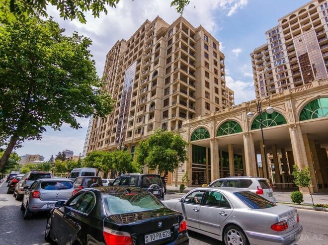 Satılır 3 otaqlı yeni tikili 202 m², Səbail r., photo 3 from 32