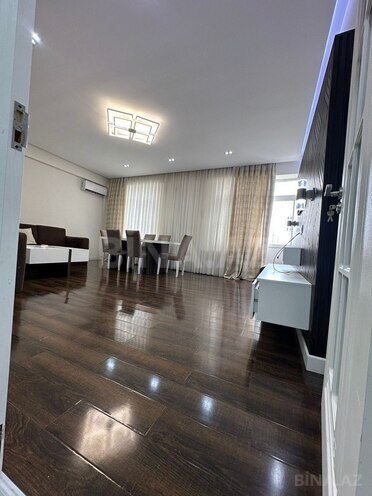 Продаётся 3-комн. новостройка 86 м², Абшеронcкий  р., photo 4 from 17