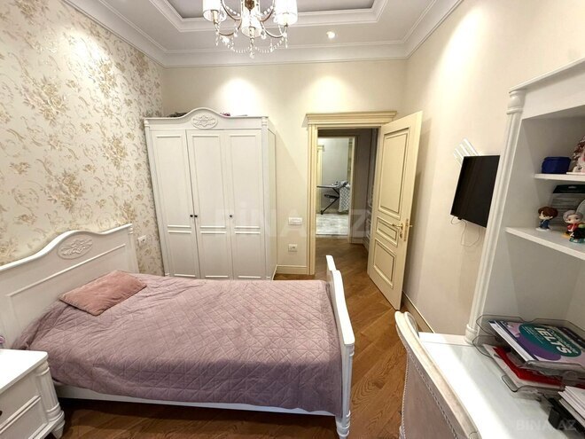Продаётся 4-комн. новостройка 178 м², м. 28 мая, photo 12 from 32