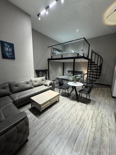 Satılır 2 otaqlı köhnə tikili 55 m², Sahil m., photo 1 from 30