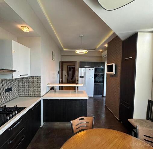 Продаётся 4-комн. новостройка 195 м², м. Элмляр Академиясы, photo 11 from 15