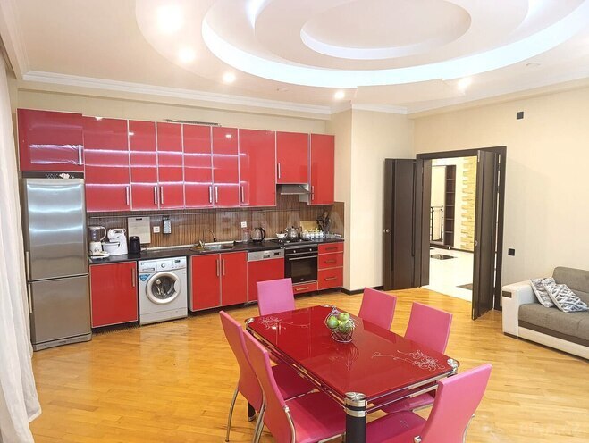 Продаётся 3-комн. новостройка 170 м², Наримановский  р., photo 9 from 12
