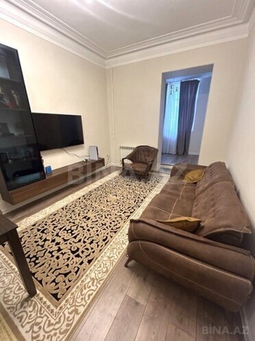 Satılır 2 otaqlı köhnə tikili 65 m², Nizami m., photo 4 from 15