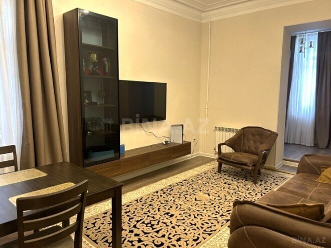 Satılır 2 otaqlı köhnə tikili 65 m², Nizami m., photo 5 from 15