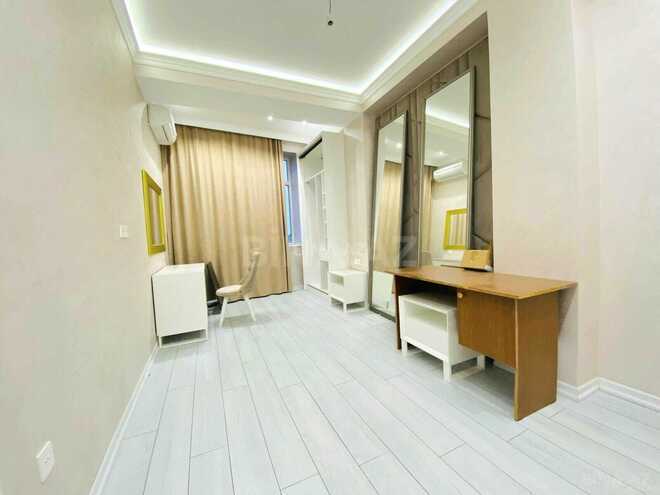 Satılır 3 otaqlı yeni tikili 130 m², İnşaatçılar m., photo 7 from 15