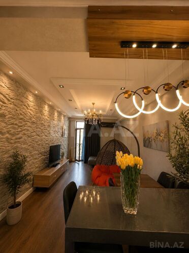 Сдаётся 2-комн. новостройка 50 м², м. Иншаатчылар, photo 1 from 28