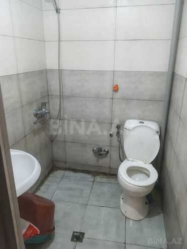 Продаётся 2-комн. вторичка 43 м², м. Кара Караев, photo 8 from 9