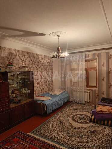 Продаётся 2-комн. вторичка 70 м², м. Халглар Достлугу, photo 8 from 16