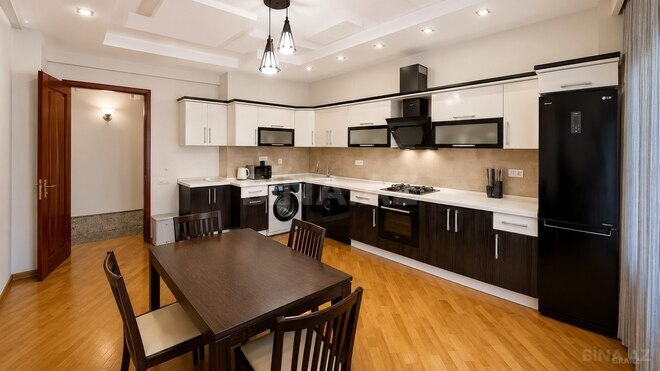 Satılır 4 otaqlı yeni tikili 204 m², Sahil m., photo 23 from 31