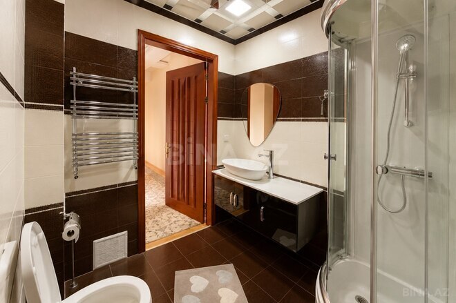 Satılır 4 otaqlı yeni tikili 204 m², Sahil m., photo 25 from 31