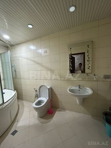 Сдаётся 2-комн. новостройка 115 м², м. 8 ноября, photo 14 from 16