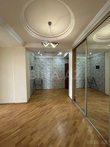 Сдаётся 2-комн. новостройка 115 м², м. 8 ноября, photo 8 from 16