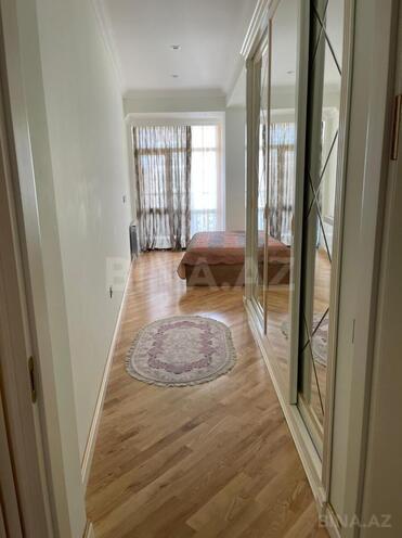 Сдаётся 2-комн. новостройка 85 м², м. Низами, photo 5 from 8