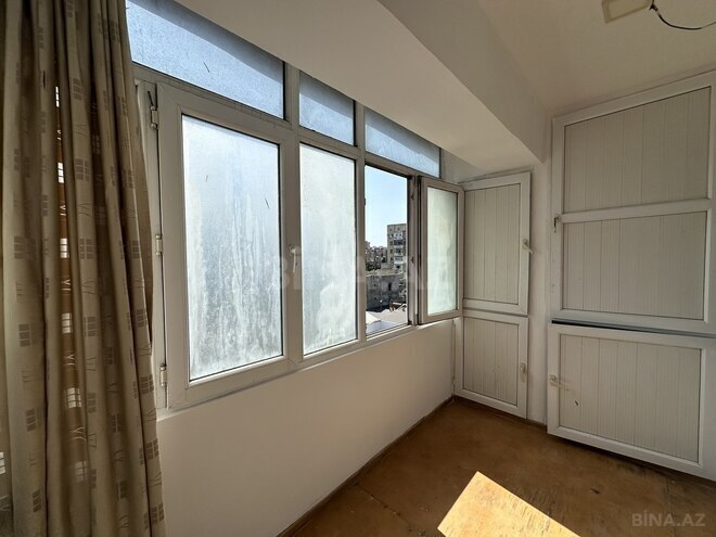 Продаётся 3-комн. вторичка 80 м², м. Нефтчиляр, photo 13 from 18