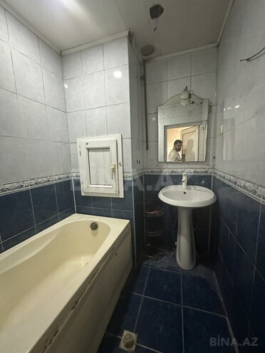 Продаётся 3-комн. вторичка 80 м², м. Нефтчиляр, photo 17 from 18