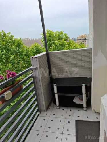 Satılır 2 otaqlı köhnə tikili 45 m², Yasamal r., photo 18 from 21