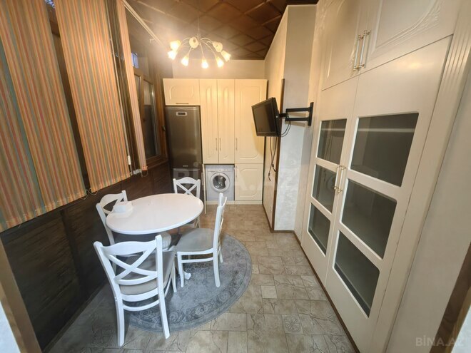İcarəyə verilir 2 otaqlı köhnə tikili 80 m², İçəri Şəhər m., photo 19 from 27